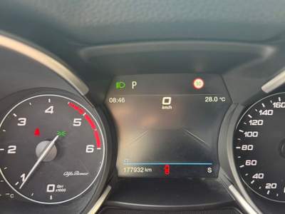 Alfa Romeo Stelvio 2.2 Turbo Diesel 210CV AT8 Q4 Veloce Grigio usata San Giuseppe Vesuviano