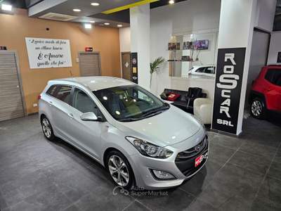 Hyundai i30 6m Style 119.000km Grigio usata Qualiano