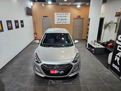 Hyundai i30 6m Style 119.000km Grigio usata Qualiano
