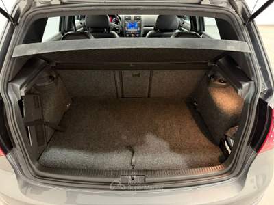 Volkswagen Golf Golf R32 3.2 VR6 5p 4motion dsg Grigio usata Caresanablot
