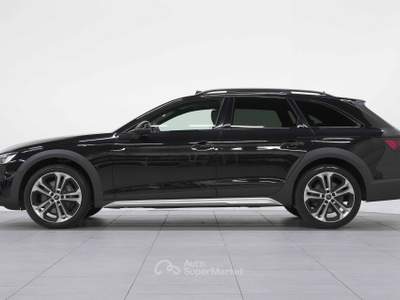 Audi A4 3.0 TDI Tiptronic Identity Black Nero usata Cantù