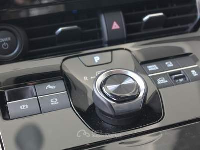 Subaru Solterra 71,4 kWh 4E-xperience+ Grigio usata Cuneo