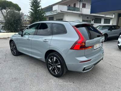 Volvo XC60 XC60 T6 Plug-in hybrid AWD automatico Plus Dark Grigio usata Rimini
