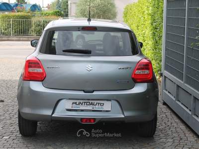 Suzuki Swift 1.2 Hybrid Top 2WD Grigio usata Cuneo