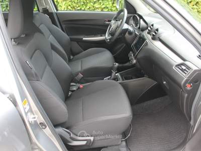 Suzuki Swift 1.2 Hybrid Top 2WD Grigio usata Cuneo