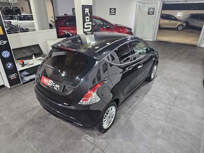 Lancia Ypsilon 1.2 benz. 69cv Nero usata Qualiano