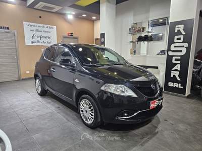 Lancia Ypsilon 1.2 benz. 69cv Nero usata Qualiano