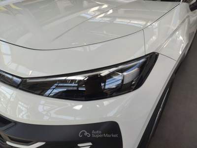 Volkswagen T-Roc 1.5 eTSI 110kW ACT Life DSG usata Avellino