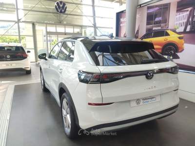 Volkswagen T-Roc 1.5 eTSI 110kW ACT Life DSG usata Avellino