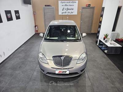 Lancia Ypsilon Platino Ecochic GPL Bronzo usata Qualiano