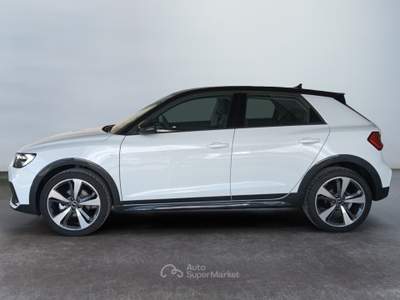 Audi A1 A1 allstreet 30 1.0 tfsi Identity Contrast 116cv Bianco usata Lucca