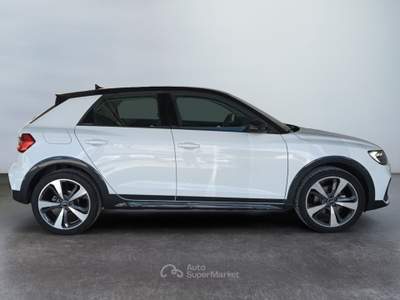 Audi A1 A1 allstreet 30 1.0 tfsi Identity Contrast 116cv Bianco usata Lucca