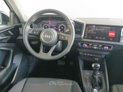 Audi A1 A1 allstreet 30 1.0 tfsi Identity Contrast 116cv Bianco usata Lucca