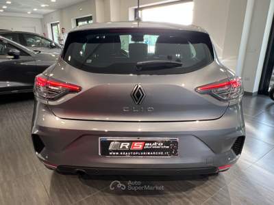 Renault Clio Blue 1.5 dCi 100 CV 5p. Evolution Grigio usata Angri