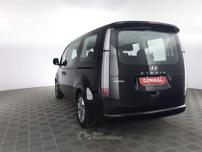 Hyundai Staria Staria 2.2 AT 2WD 9 posti Wagon Nero usata Verona