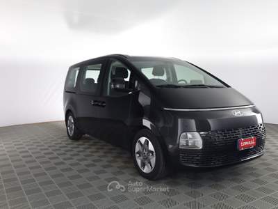 Hyundai Staria Staria 2.2 AT 2WD 9 posti Wagon Nero usata Verona
