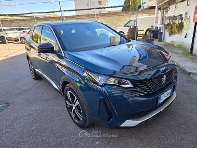 Peugeot 3008 Hybrid 225 e-EAT8 GT Blu/Azzurro usata Bareggio