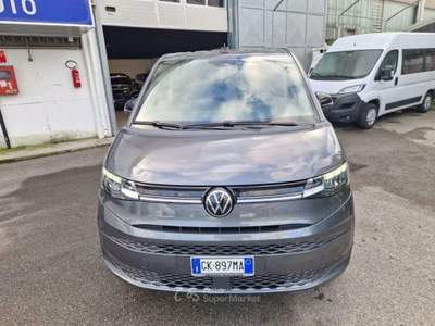 Volkswagen Multivan 2.0 TDI 150CV DSG Life Grigio usata Bareggio