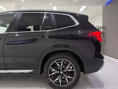 BMW X3 sDrive18d 48V Sport *Virtual *Black Nero usata Mesagne