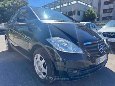 Mercedes-Benz Classe A BlueEFFICIENCY Executive Nero usata Milano
