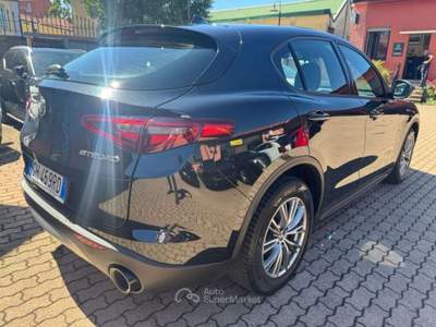 Alfa Romeo Stelvio 2.2 Turbodiesel 160 CV AT8 RWD Super(AUTOCARRO N1) Nero usata Milano