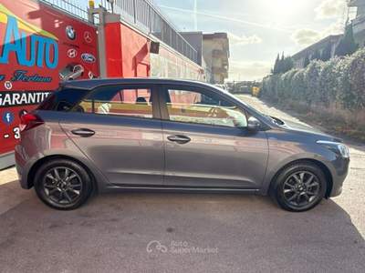 Hyundai i20 75cv Econext - 2017 Grigio usata Giugliano in Campania