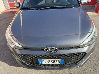 Hyundai i20 75cv Econext - 2017 Grigio usata Giugliano in Campania