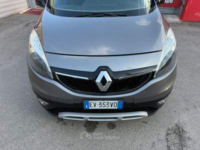 Renault Scénic Scenic XMod Cross 1.5 dCi 110cv - 2014 Grigio usata Giugliano in Campania