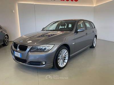 BMW Serie 3 320d 320 d Touring Attiva FL 177 CV Automatica Grigio usata Leno