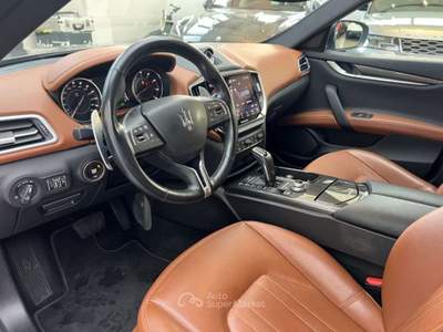 Maserati Ghibli L4 330 CV MHEV Grigio usata Parma