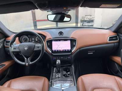 Maserati Ghibli L4 330 CV MHEV Grigio usata Parma