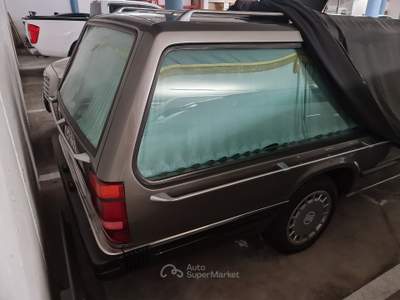 Volvo Serie 900 Volvo 945 carro funebre Oldtimer ASI, tenuta in garage, del ‚92 Argento usata Bolzano