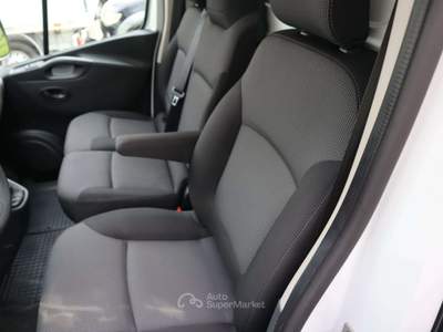 Renault Trafic TRAFIC 2.0 dCi 120CV L2H1 Passo Lungo Bianco usata Varna