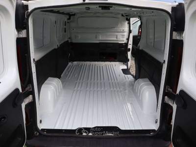 Renault Trafic TRAFIC 2.0 dCi 120CV L2H1 Passo Lungo Bianco usata Varna