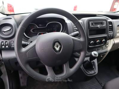 Renault Trafic TRAFIC 2.0 dCi 120CV L2H1 Passo Lungo Bianco usata Varna