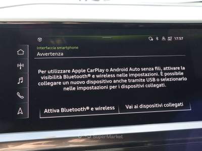 Audi Q4 Q4 Etron 50 QUATTRO 300CV S-LINE MATRIX POMPA DI CALORE SONOS Nero usata Varna