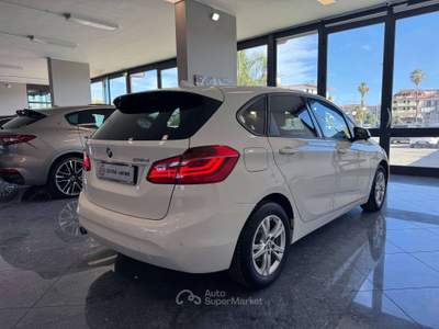 BMW Serie 2 218d 216 d Active Tourer Sport Navi Led Pdc Stupenda Bianco usata Giugliano in Campania