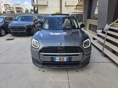 MINI Cooper D Countryman Favoured Grigio usata Brusciano