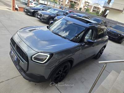 MINI Cooper D Countryman Favoured Grigio usata Brusciano