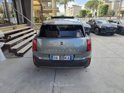 MINI Cooper D Countryman Favoured Grigio usata Brusciano