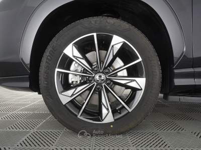 MG HS HS PHEV Luxury Nero usata Milano