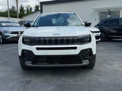 Jeep Avenger Jeep Avenger 1.2 t. Altitude fwd 100cv 04/2025 Bianco usata Giugliano in Campania