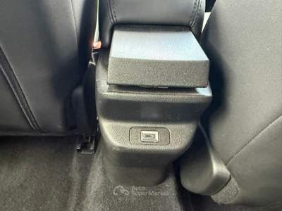 Jeep Avenger Jeep Avenger 1.2 t. Altitude fwd 100cv 04/2025 Bianco usata Giugliano in Campania