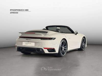 Porsche 911 992 Turbo S Cabrio-IVA ESPOSTA-CARBOCERAMICA-SEDILI VENTILATI-ADAPTIVE CRUISE CONTROL-SURROUND VIEW Bianco usata Grandate