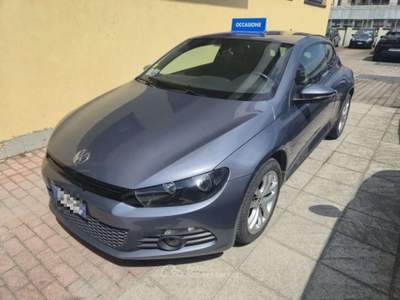 Volkswagen Scirocco 2.0 TDI 140CV DPF DSG Grigio usata Sesto San Giovanni