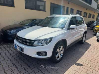 Volkswagen Tiguan 2.0 TDI 140CV 4MOTION DSG Sport & Style TETTO PANO Bianco usata Sesto San Giovanni