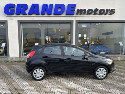 Ford Fiesta Fiesta 5p 1.0 Business 80cv Nero usata Carmagnola