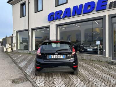 Ford Fiesta Fiesta 5p 1.0 Business 80cv Nero usata Carmagnola