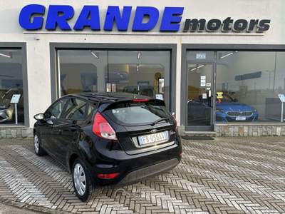 Ford Fiesta Fiesta 5p 1.0 Business 80cv Nero usata Carmagnola