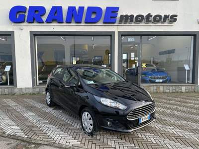 Ford Fiesta Fiesta 5p 1.0 Business 80cv Nero usata Carmagnola